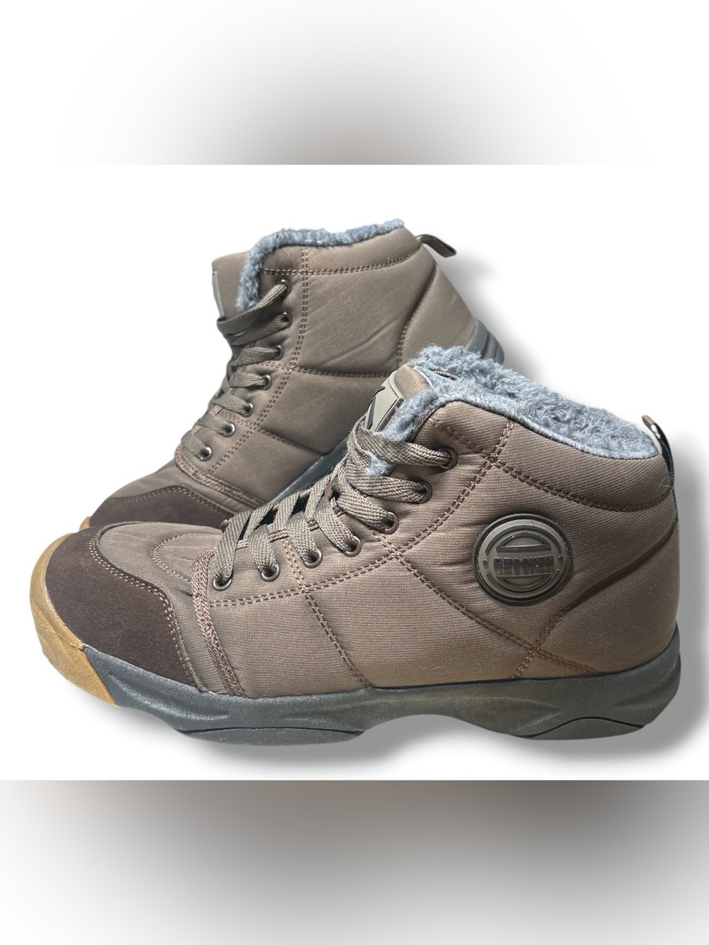 Mens Size 11 Winter Trekking Snow Boots Water Resistant Shoes Anti-Slip Fully